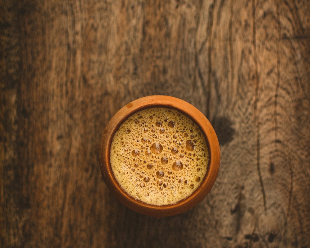 Milk tea in a clay cup